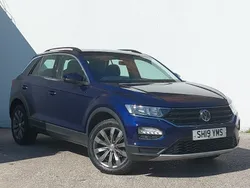 Blue Used 2019 VW T-Roc SE SUV | £12,998 (Fair price)