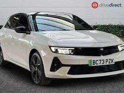 Brilliant paint arctic white Used 2024 Vauxhall Astra Hatchback | £18,500 (Good price)