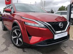 Red Used 2021 Nissan Qashqai N-Connecta SUV | £17,999 (Fair price)