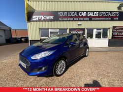 Blue Used 2014 Ford Fiesta Titanium Hatchback | £8,450 (Fair price)