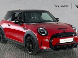 Red Used 2022 Mini Cooper S Level 2 Hatchback | £15,450 (Fair price)