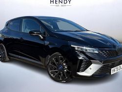 Red New 2025 Renault Clio V Esprit Alpine Hatchback | £18,998 (Fair price)