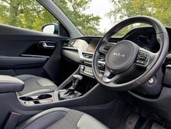 Blue Used 2021 Kia Niro SUV | £17,694 (Good price)