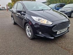 Black Used 2013 Ford Fiesta Zetec Hatchback | £2,495 (Good price)