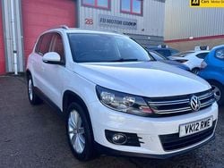 White Used 2012 VW Tiguan Sportline SUV | £4,700 (Fair price)