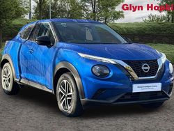 Blue New 2025 Nissan Juke N-Connecta SUV | £19,322 (Fair price)