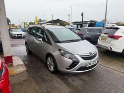 Silver Used 2015 Vauxhall Zafira SRi MPV | £4,995 (Fair price)