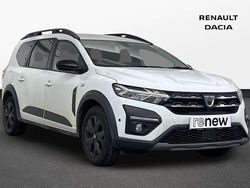 White Used 2022 Dacia Jogger Extreme MPV | £14,500 (Fair price)