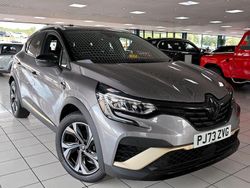 Grey/black Used 2023 Renault Captur Engineered SUV | £17,789 (Fair price)