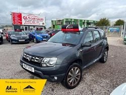 Grey Used 2017 Dacia Duster Ambiance SUV | £4,910 (Good price)
