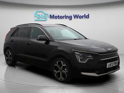Black Used 2022 Kia Niro SUV | £19,600 (A bit pricey)
