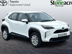 White Used 2023 Toyota Yaris Cross SUV | £20,500 (Good price)