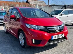 Milano red Used 2016 Honda Jazz SE Hatchback | £11,599 (Fair price)