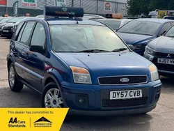 Blue Used 2007 Ford Fusion Zetec Hatchback | £2,000 (Good price)
