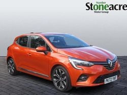 Orange Used 2022 Renault Clio V SE Hatchback | £12,000 (Good price)