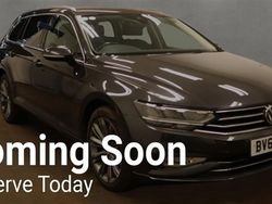 Grey Used 2019 VW Passat SEL Estate | £11,995 (Fair price)