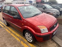 Red Used 2009 Ford Fusion Style Hatchback | £1,495 (Super price)
