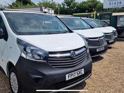 White Used 2017 Vauxhall Vivaro Van | £7,995 (Fair price)