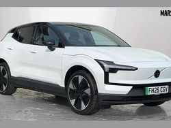 White New 2025 Volvo EX30 Ultra SUV | £30,940 (Fair price)