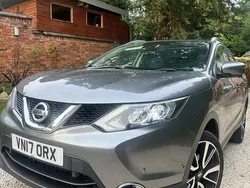 Grey Used 2017 Nissan Qashqai Tekna SUV | £6,875 (Good price)