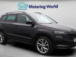 Used 2025 Skoda Karoq SportLine SUV | £23,200 (Super price)
