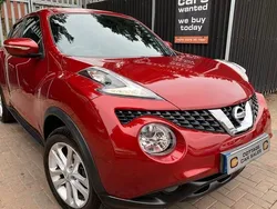Red Used 2016 Nissan Juke N-Connecta SUV | £5,495 (Fair price)