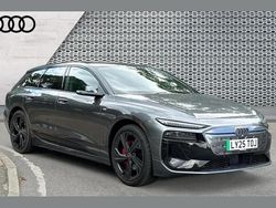 Grey Used 2025 Audi e-tron Comfort SUV | £69,990