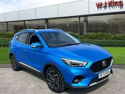 Battersea blue Used 2022 MG ZS Exclusive Sedan | £14,795 (Fair price)