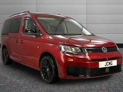 Red Used 2022 VW Caddy Maxi Life Life MPV | £24,750 (Fair price)