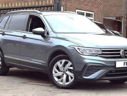 Grey Used 2022 VW Tiguan Allspace Life SUV | £17,850 (Fair price)