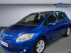 Used 2011 Toyota Auris | £2,500 (Good price)