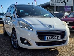 White Used 2015 Peugeot 5008 Allure MPV | £5,995 (Good price)