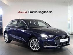 Navarra blue, metallic Used 2025 Audi A3 e-tron Sport Hatchback | £31,950 (Expensive)