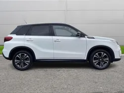 White Used 2019 Suzuki Vitara SZ5 SUV | £15,970 (A bit pricey)