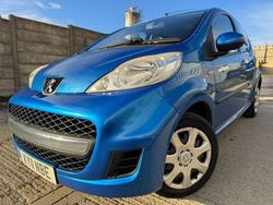Blue Used 2011 Peugeot 107 Hatchback | £1,450 (Good price)