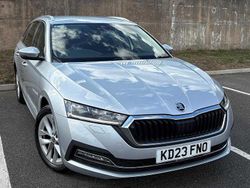Silver Used 2023 Skoda Octavia SE L Estate | £23,743 (A bit pricey)