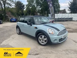 Blue Used 2011 Mini Cooper Hatch Hatchback | £1,995