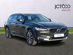 Grey Used 2022 Volvo V90 CC Estate | £40,500 (Expensive)