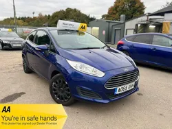 Blue Used 2015 Ford Fiesta Style Hatchback | £3,990 (Good price)