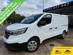 White Used 2022 Renault Trafic Business Van | £14,990 (Fair price)
