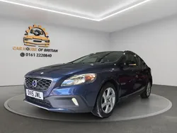Blue Used 2015 Volvo V40 CC Estate | £7,350 (Fair price)