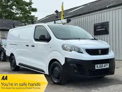 White Used 2018 Peugeot Expert Van | £8,990 (Fair price)