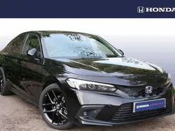 Crystal black Used 2023 Honda Civic Hybrid Hatchback | £26,450 (Fair price)