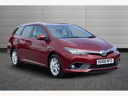 Red Used 2018 Toyota Auris Hybrid Sport Estate | £13,791 (A bit pricey)