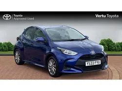 Blue Used 2022 Toyota Yaris Hybrid Hatchback | £13,902 (Good price)