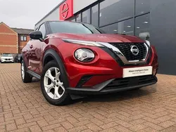 Red Used 2021 Nissan Juke N-Connecta SUV | £15,399 (Fair price)