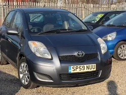 Blue Used 2009 Toyota Yaris Hatchback | £3,999 (Fair price)