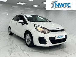 White Used 2015 Kia Rio Hatchback | £2,895 (Super price)