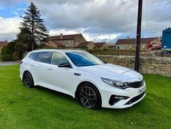 White Used 2018 Kia Optima GT-Line S Estate | £7,495 (Super price)