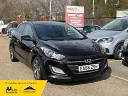 Black Used 2016 Hyundai i30 SE Hatchback | £8,295 (Fair price)